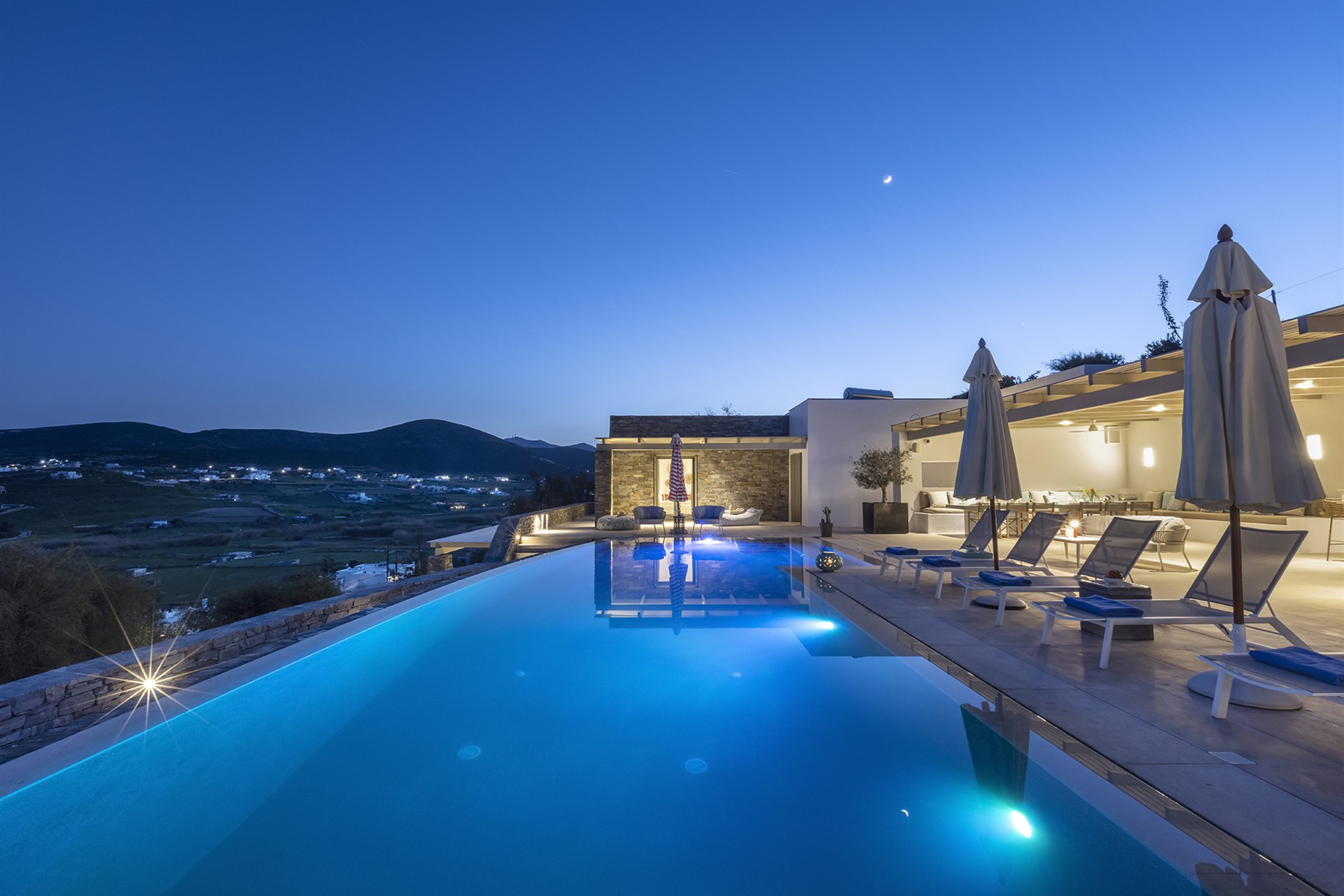 Villa Palmyra, luxury villas Paros The Thinking Traveller